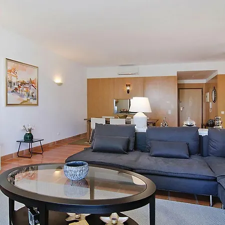Apartmán Holiday Flat Alg011013 P *